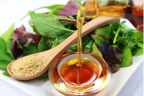 香油這些妙用你知道多少？別只拿來拌菜用！